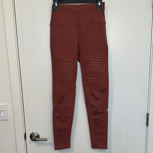 ALO Yoga Burgundy Leggings